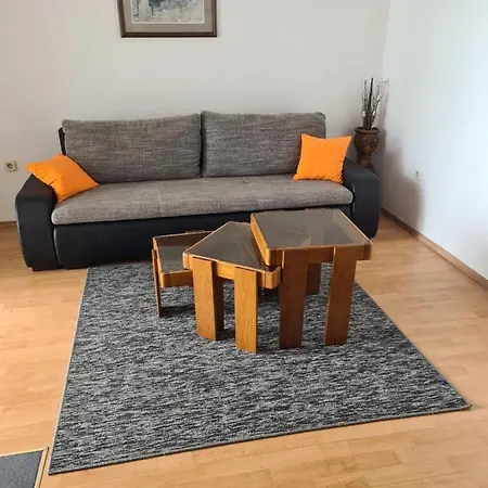 Apartment Danica *